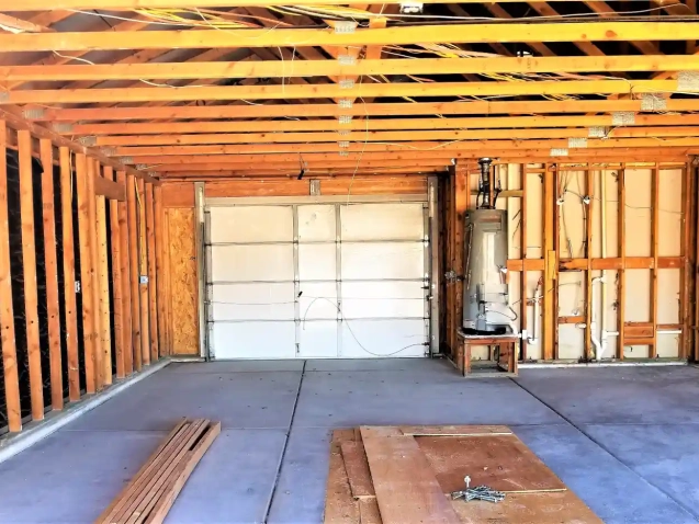 Top Signs Your Garage Needs New Insulation (And What To Do About It) feature image