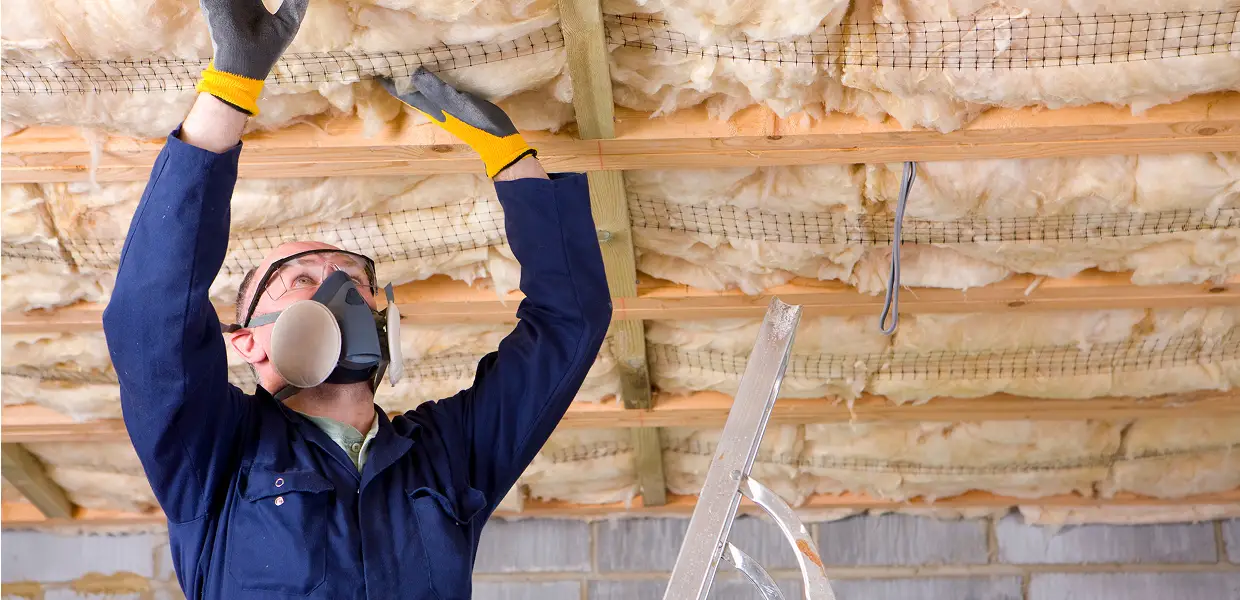 Top Signs Your Garage Needs New Insulation